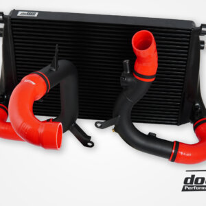 do88 komplet intercoolera i cijevi za VAG 2.0 TSI EA888 Gen4 (A3/S3, Golf MK8, Leon MK4), crvena crijeva