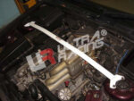 Ultra Racing prednja strut brace za BMW 7 E32